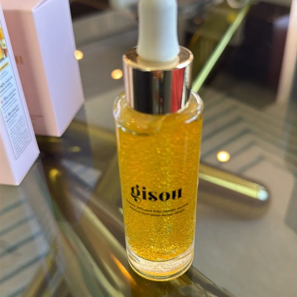 Brand new Gisou Bundle - Hair Oil, Serum, balm, body oil, conditioner